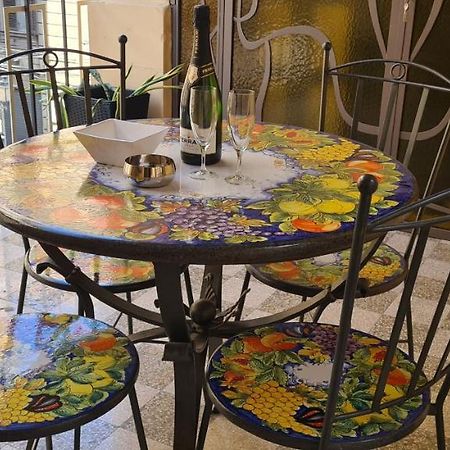 Ballaro Guest House Палермо Екстериор снимка