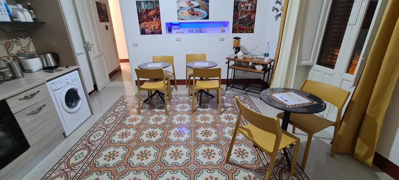 Ballaro Guest House Палермо Екстериор снимка