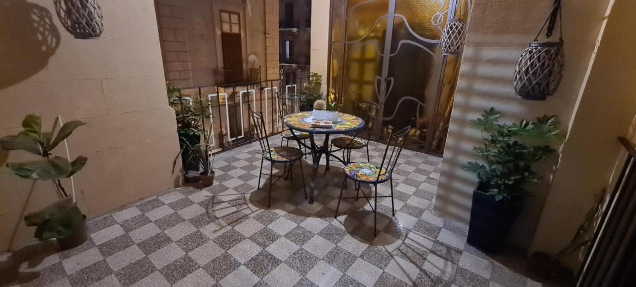 Ballaro Guest House Палермо Екстериор снимка